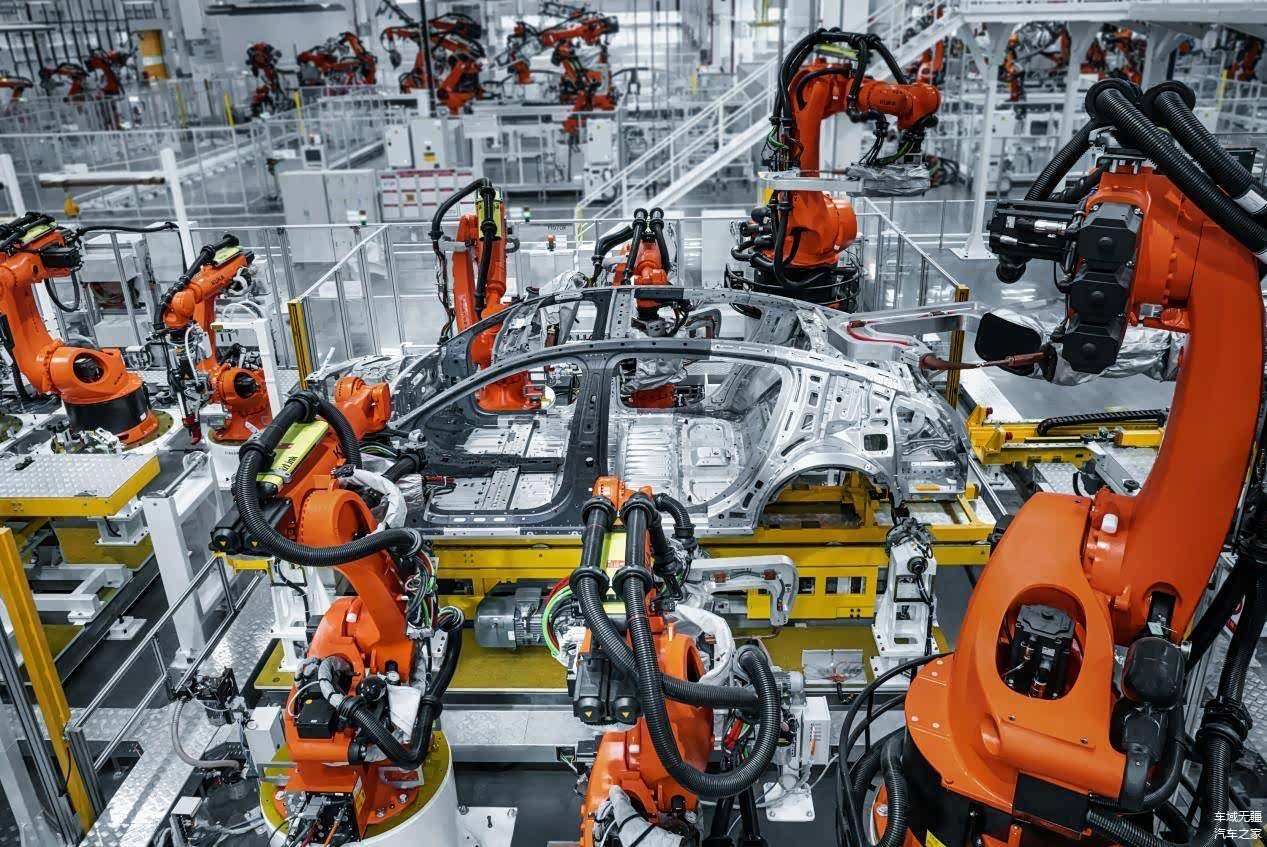 上市48小時大定破2000，尊界S800的科技底氣何在？